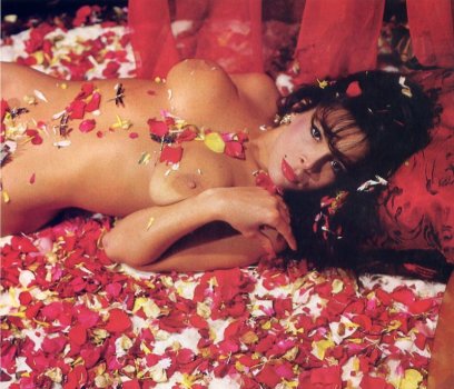 REVISTA VEA 23 CARLA BARZOTTI (NO ES MI SCAN) (3).jpg