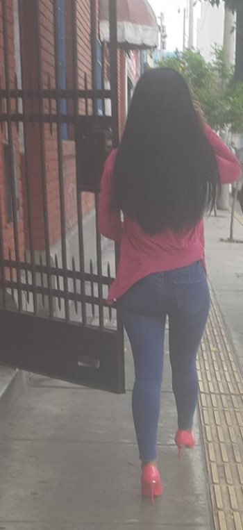 chica de la chamba (1).jpg