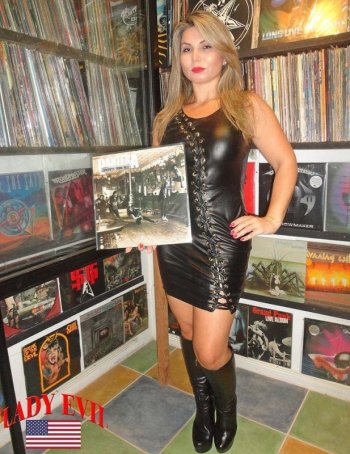 LadyEvil_7876239670265249792_n.jpg