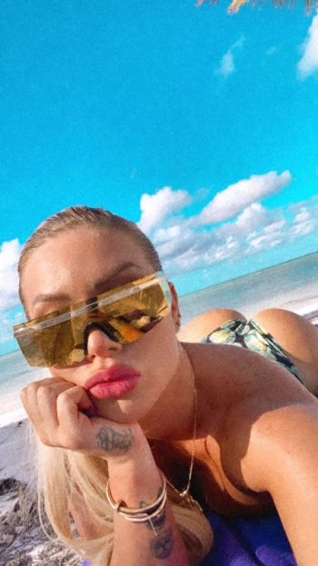 leslieshaw_130871044_776420862910517_4658263277946443488_n.jpg leslieshaw_130871044_776420862910517_4658263277946443488_n.jpg