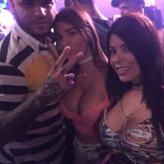 Morbosa y sucia por esa boca.jpg