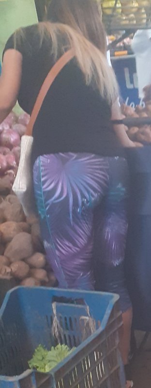 milf leg lila (3).jpg