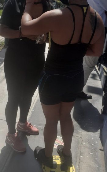 venes chatas culonas (7).jpg