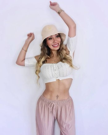 Photo shared by La Sirenita _ (5).jpg