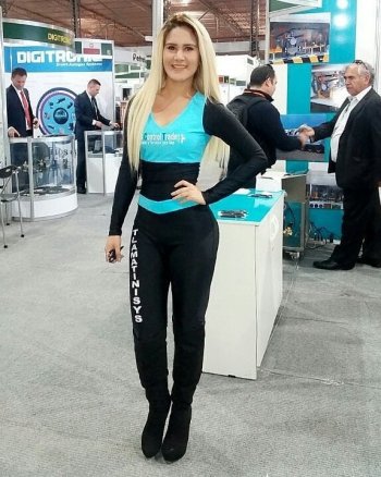 Photo by Laurent Lopez Sosa on.jpg