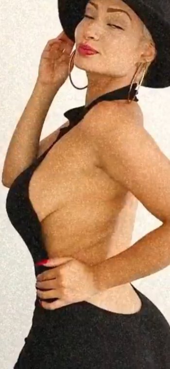 Screenshot_20210310-131207_Video Player.jpg