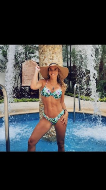 Screenshot_20210313-203522_Story Downloader.jpg