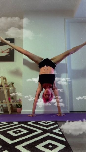 notits_notits's instagram 2021-2-1 story (4)[(000064)2021-03-14-13-25-45].JPG