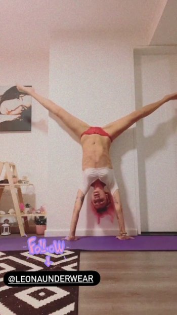 adri.vainilla's instagram 2021-2-1 story (1)[(000053)2021-03-29-08-11-02].JPG