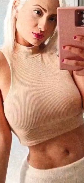 Screenshot_20210331-152001_Video Player.jpg