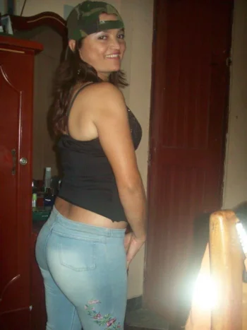 gloria valencia 1.webp