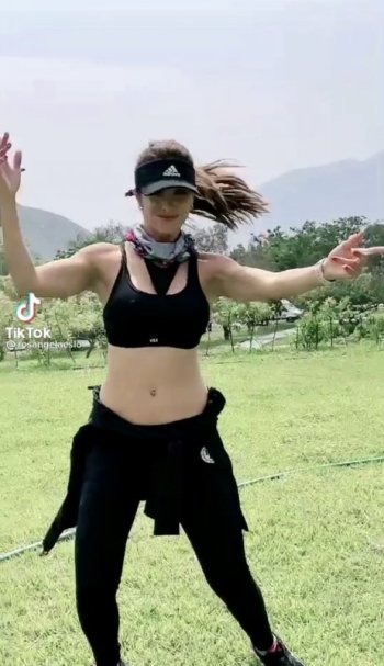 3737CCCF-2DA1-4767-9EFD-D9D1361B52C7.jpeg 3737CCCF-2DA1-4767-9EFD-D9D1361B52C7.jpeg