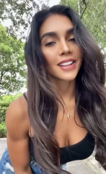 8C1A511E-16E0-4E5E-889F-01535FA23952.jpeg 8C1A511E-16E0-4E5E-889F-01535FA23952.jpeg