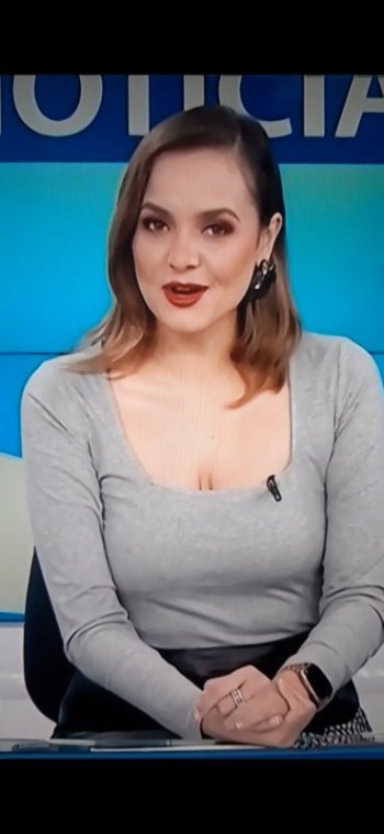 Screenshot_20210614-090646_Video Player.jpg