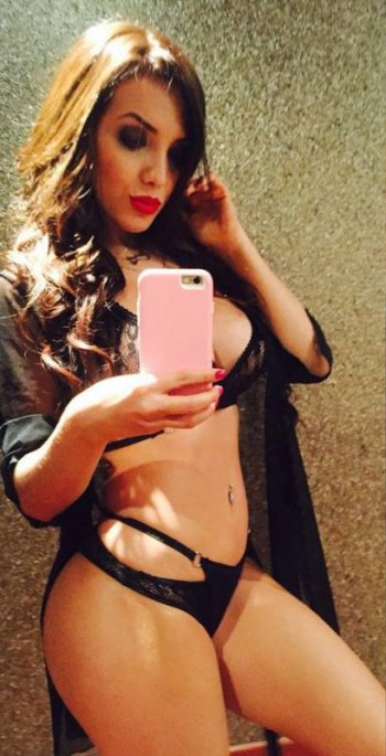 Rosángela Espinoza IMG 4.jpg