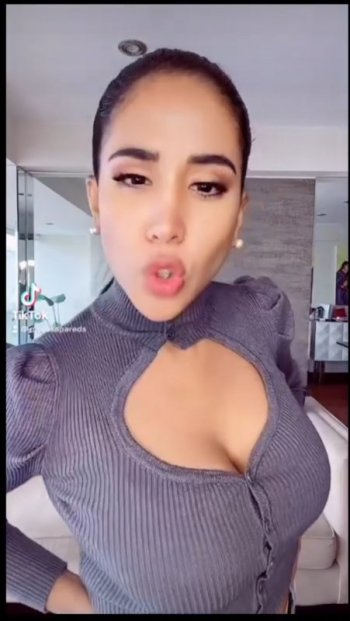 Screenshot_20210712-075049_Instagram Lite.jpg