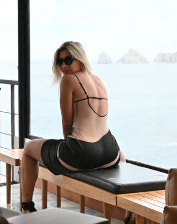 Screenshot_20210712-080436_Instagram Lite.jpg