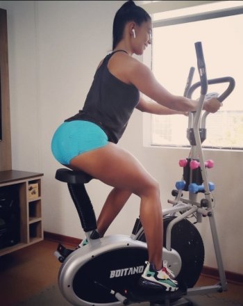 Screenshot_20210723-081010_Instagram Lite.jpg