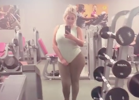 vlcsnap-2021-10-14-22h32m18s153 (2).png