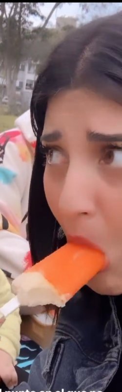 Screenshot_20211022-200413_Slow Motion Video Zoom Player.jpg