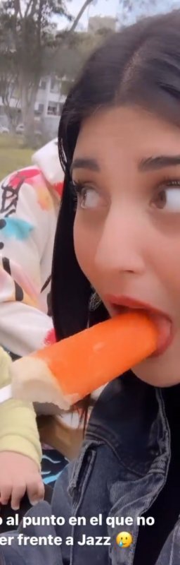 Screenshot_20211022-200641_Slow Motion Video Zoom Player.jpg