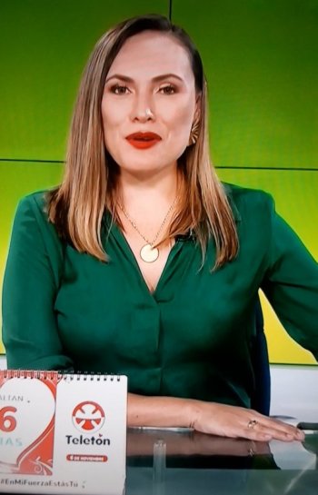 Screenshot_20211031-190229_Video Player.jpg