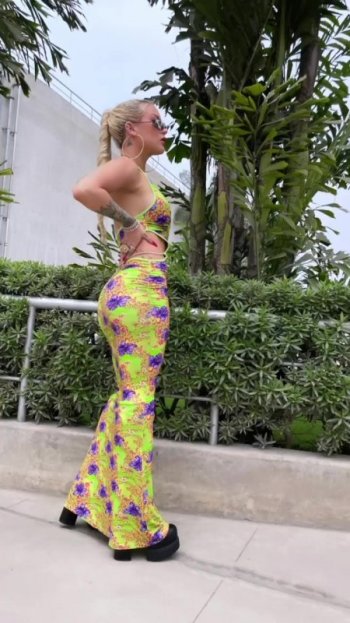 leslieshaw_C1472E4CC95393697DAFC665EEC80CBF_video_dashinit_Moment.jpg leslieshaw_C1472E4CC95393697DAFC665EEC80CBF_video_dashinit_Moment.jpg