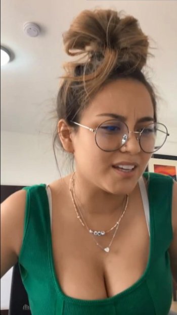 bandicam 2021-12-04 11-26-59-312.mp4_snapshot_10.27_[2021.12.04_17.15.14].jpg