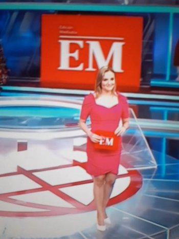 Screenshot_20211208-121813_Video Player.jpg