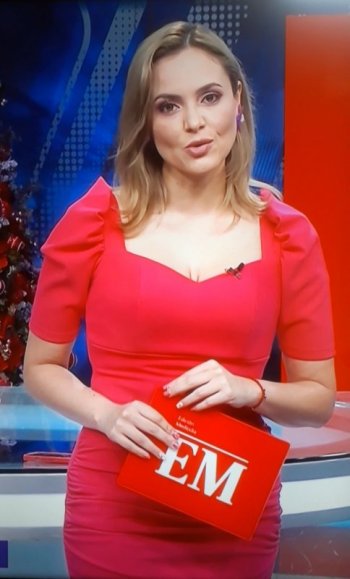 Screenshot_20211208-143431_Video Player.jpg