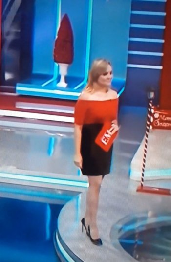 Screenshot_20211215-133815_Video Player.jpg