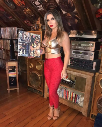 Screenshot 2022-01-10 at 19-40-08 Lady Evil ( ladyevil6666) • Fotos y vídeos de Instagram.png Screenshot 2022-01-10 at 19-40-08 Lady Evil ( ladyevil6666) • Fotos y vídeos de Instagram.png