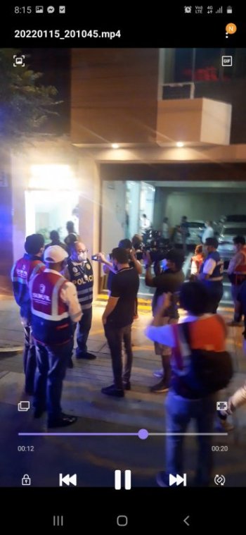 Screenshot_20220115-201510_Video Player.jpg