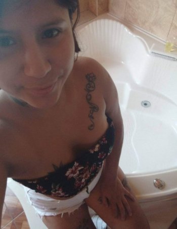 Screenshot_20220114-205802_Samsung Internet.jpg