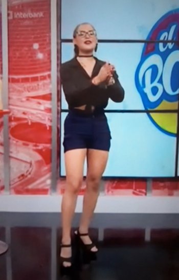 Screenshot_20220127-112823_Video Player.jpg