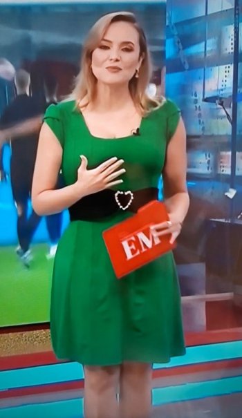 Screenshot_20220202-124743_Video Player.jpg