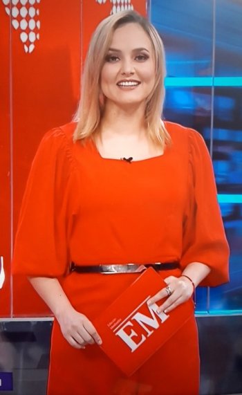 Screenshot_20220207-121342_Video Player.jpg