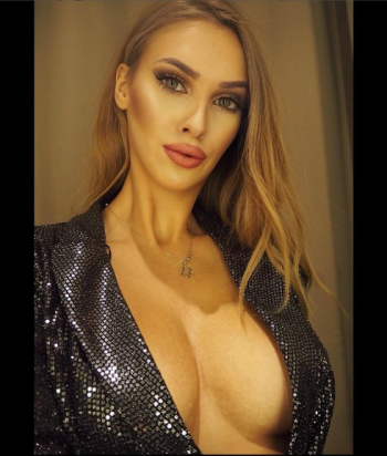 Screenshot 2022-02-08 at 03-49-08 Veronika Rajek REAL PROFILE.png