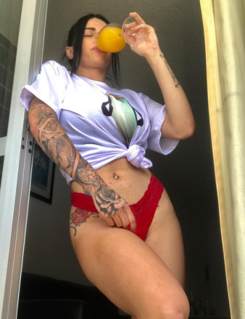 Screenshot 2022-02-10 at 07-06-38 ✨Samara Guedes.png