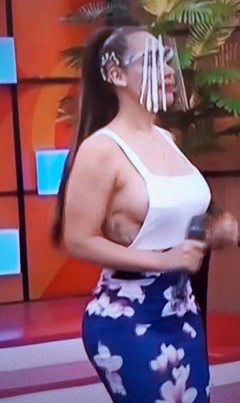 Screenshot_20220204-104956_Video Player.jpg