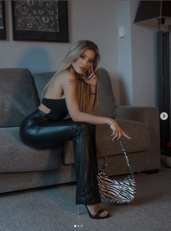 Screenshot 2022-02-10 at 16-13-17 ORIANA MARZOLI.png