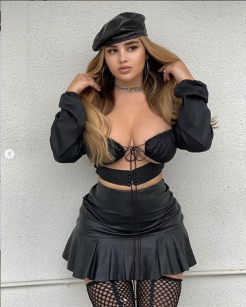 Anastasia OFs 043.png Anastasia OFs 043.png