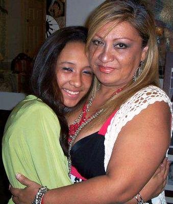 Caballero e hija.jpg