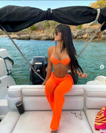 Screenshot 2022-02-15 at 08-01-58 Maria Theis ( theisssmaria) • Fotos y vídeos de Instagram.png