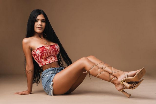 Screenshot 2022-02-15 at 08-06-10 Maria Theis ( theisssmaria) • Fotos y vídeos de Instagram.png