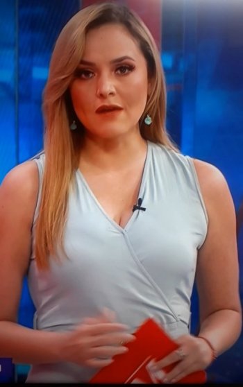 Screenshot_20220215-160619_Video Player.jpg