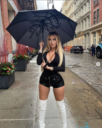 Alexa Dellanos 34.png Alexa Dellanos 34.png