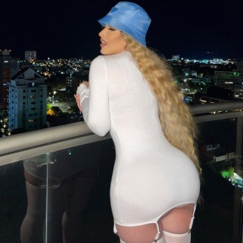 Alexandra MVP 65.jpg Alexandra MVP 65.jpg