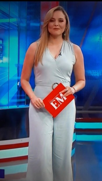 Screenshot_20220215-160521_Video Player.jpg