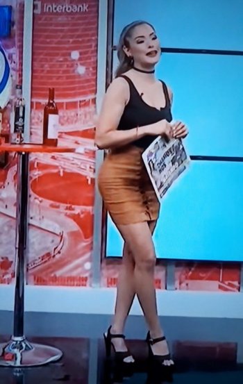 Screenshot_20220216-151658_Video Player.jpg